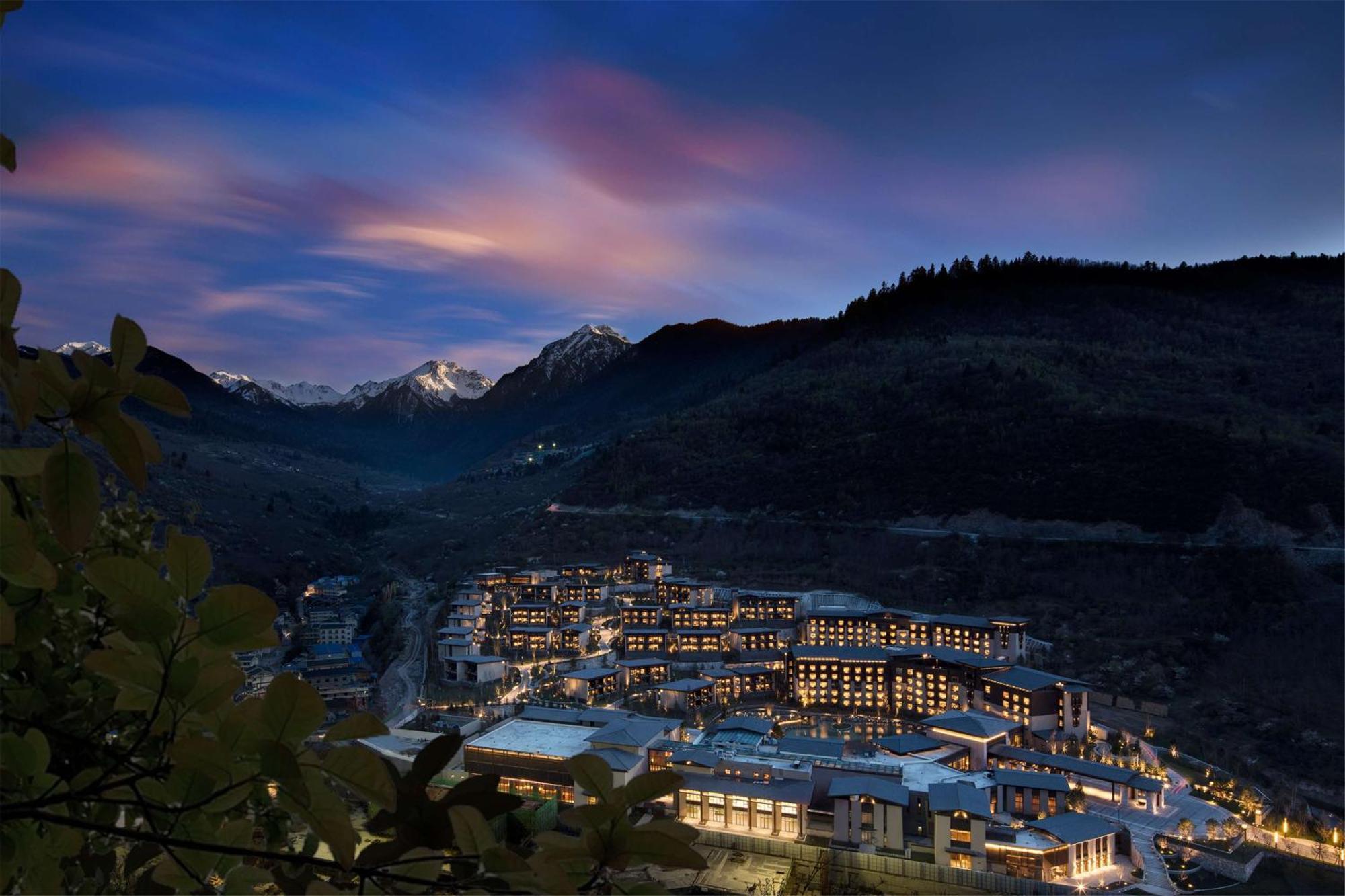 منتجع هيلتون جيوزيجو Zhangzha Town المظهر الخارجي الصورة